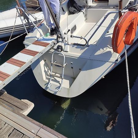 Отель Bateau A Quai St Raphael, 4 Couchages , Voilier Etap 28I Сен-Рафаэль Экстерьер фото